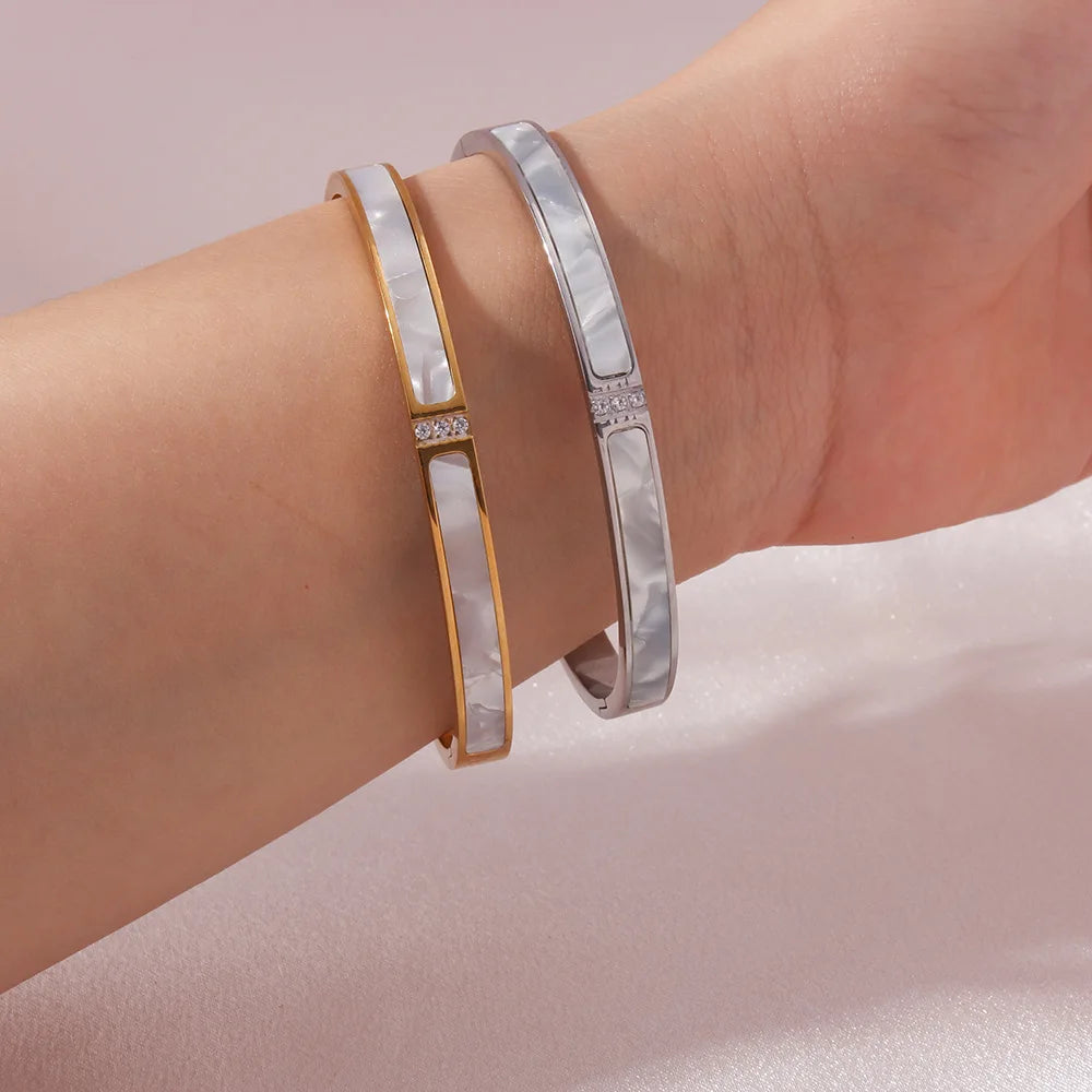 Shell Zircon Bracelet