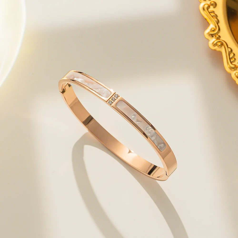 Shell Zircon Bracelet