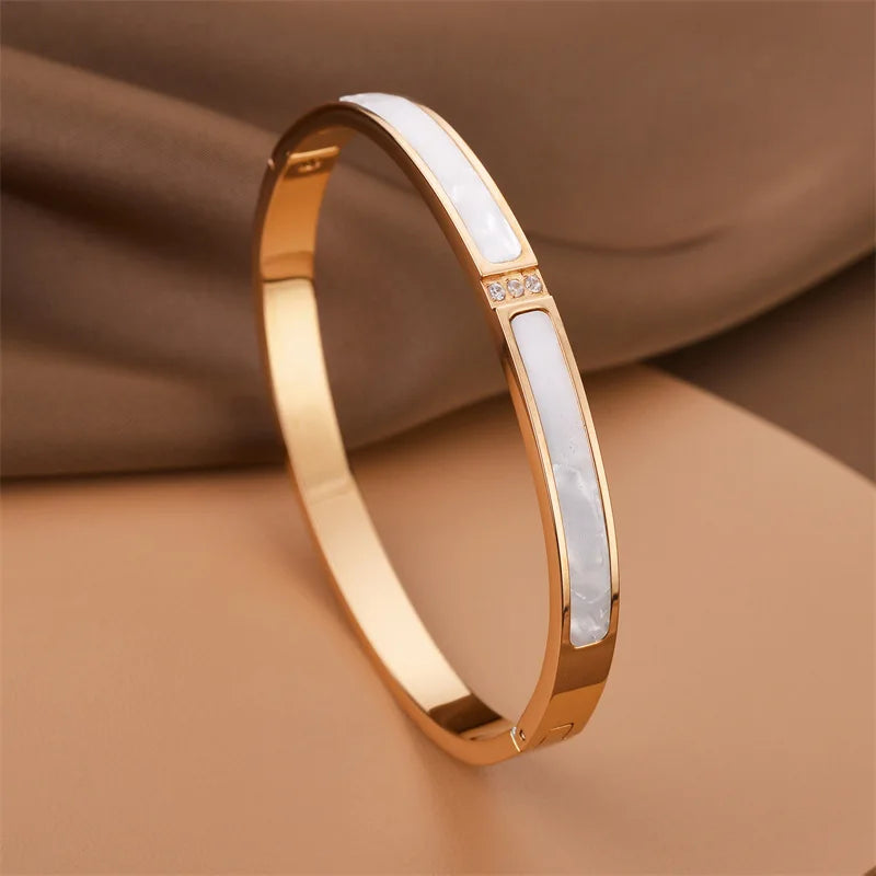 Shell Zircon Bracelet