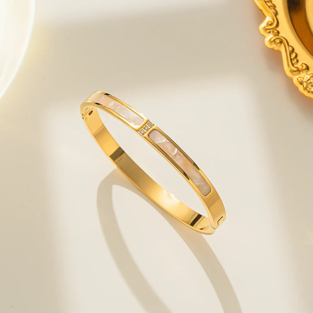 Shell Zircon Bracelet