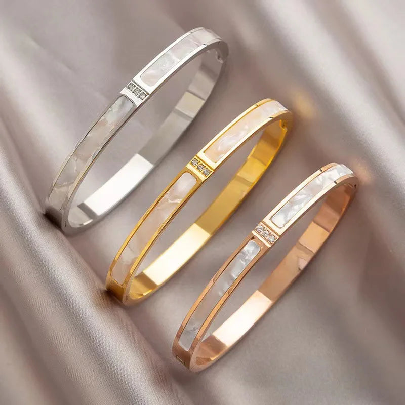 Shell Zircon Bracelet