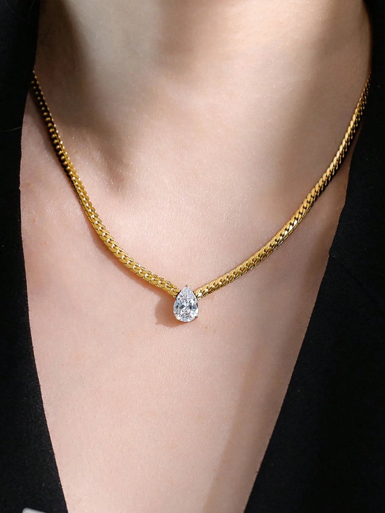 Zircon Drop Necklace