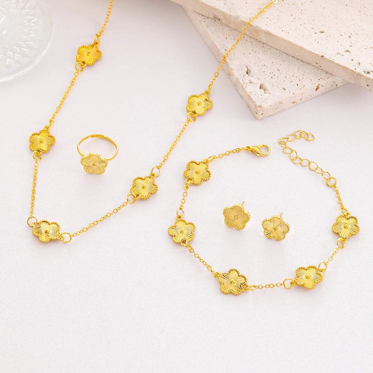 Trendy Luxury Five Leaf Flower Bracelets Necklace